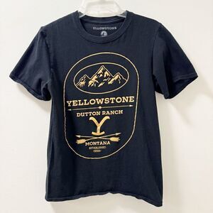 Yellowstone Graphic Short Sleeve T Shirt - Size Small